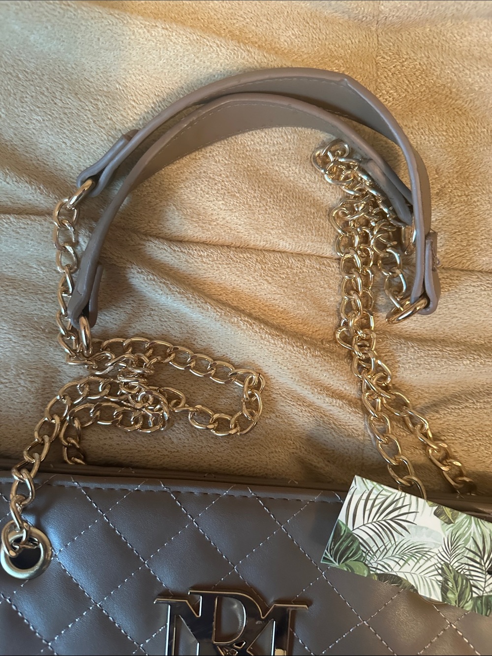 Badgley mischka NWT $129 Chain Shoulder Bag - Taupe - Picture 3 of 10